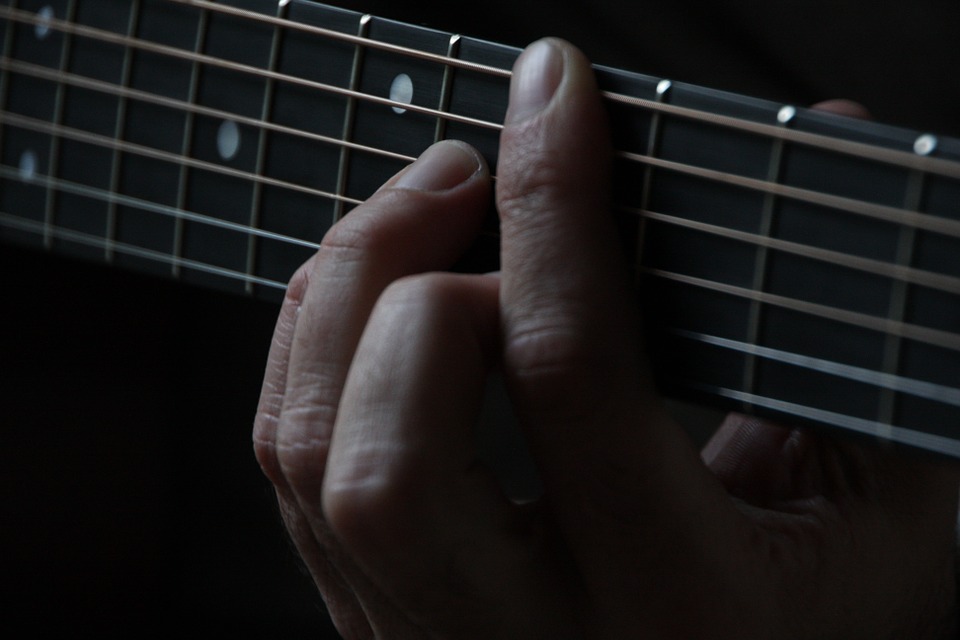 guitar-1031192_960_720