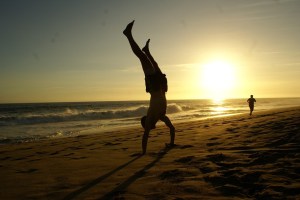handstand-670829_960_720