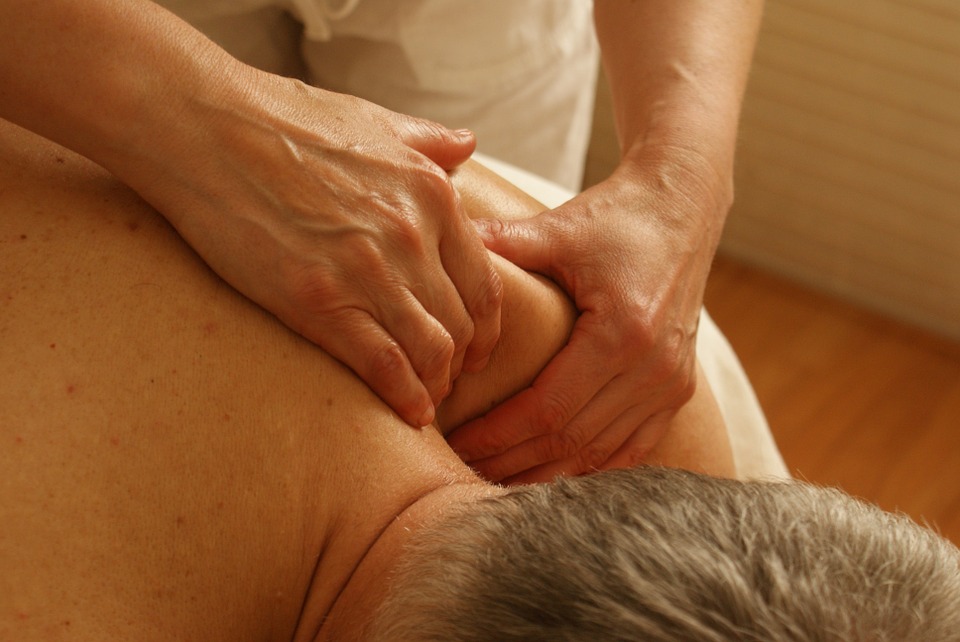massage-389716_960_720